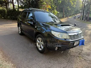 Subaru Forester 2.5X Automatic 2010 Black