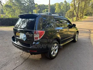 Subaru Forester 2.5X Automatic 2010 Black