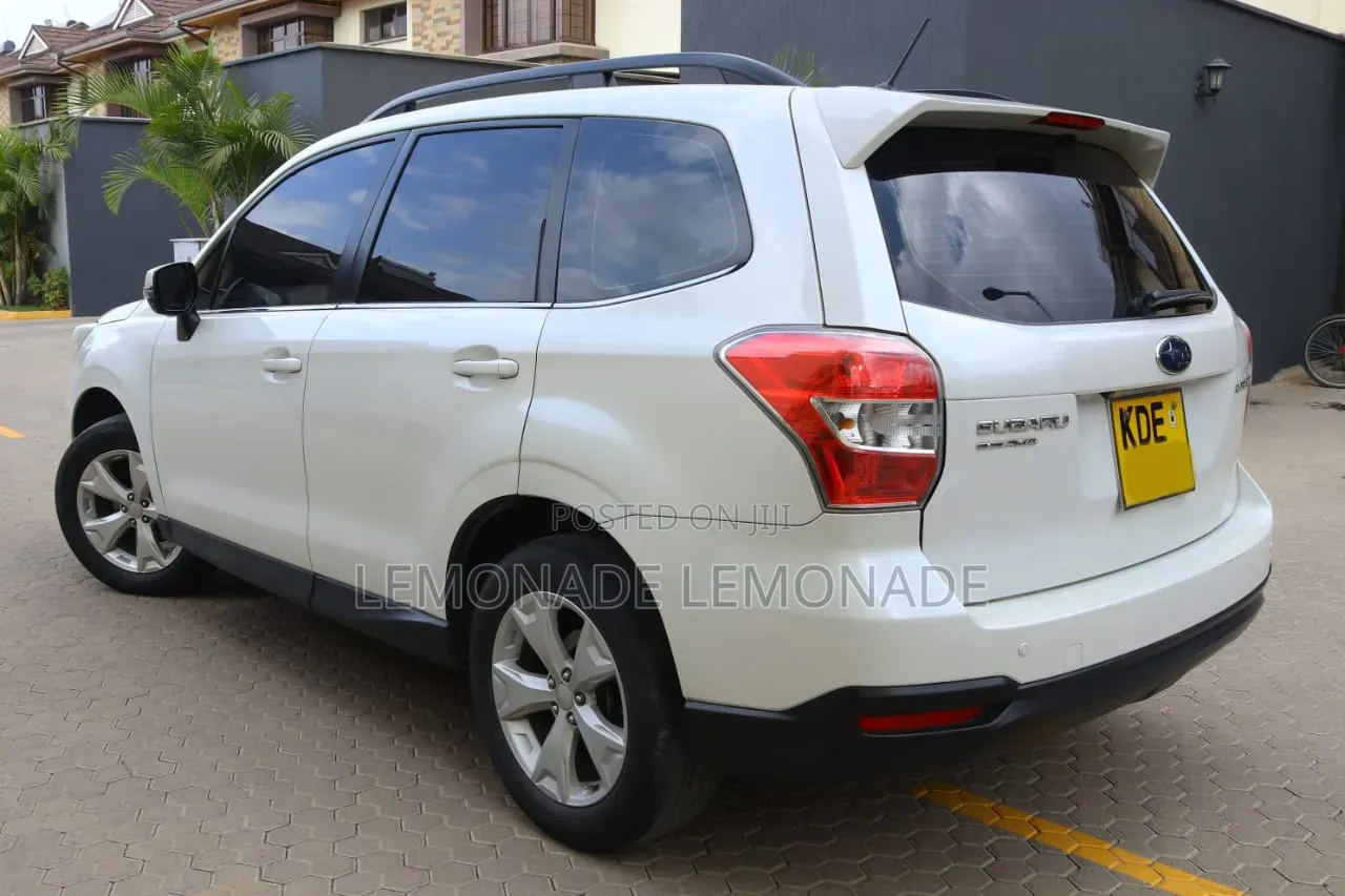 Subaru Forester 2015 Pearl