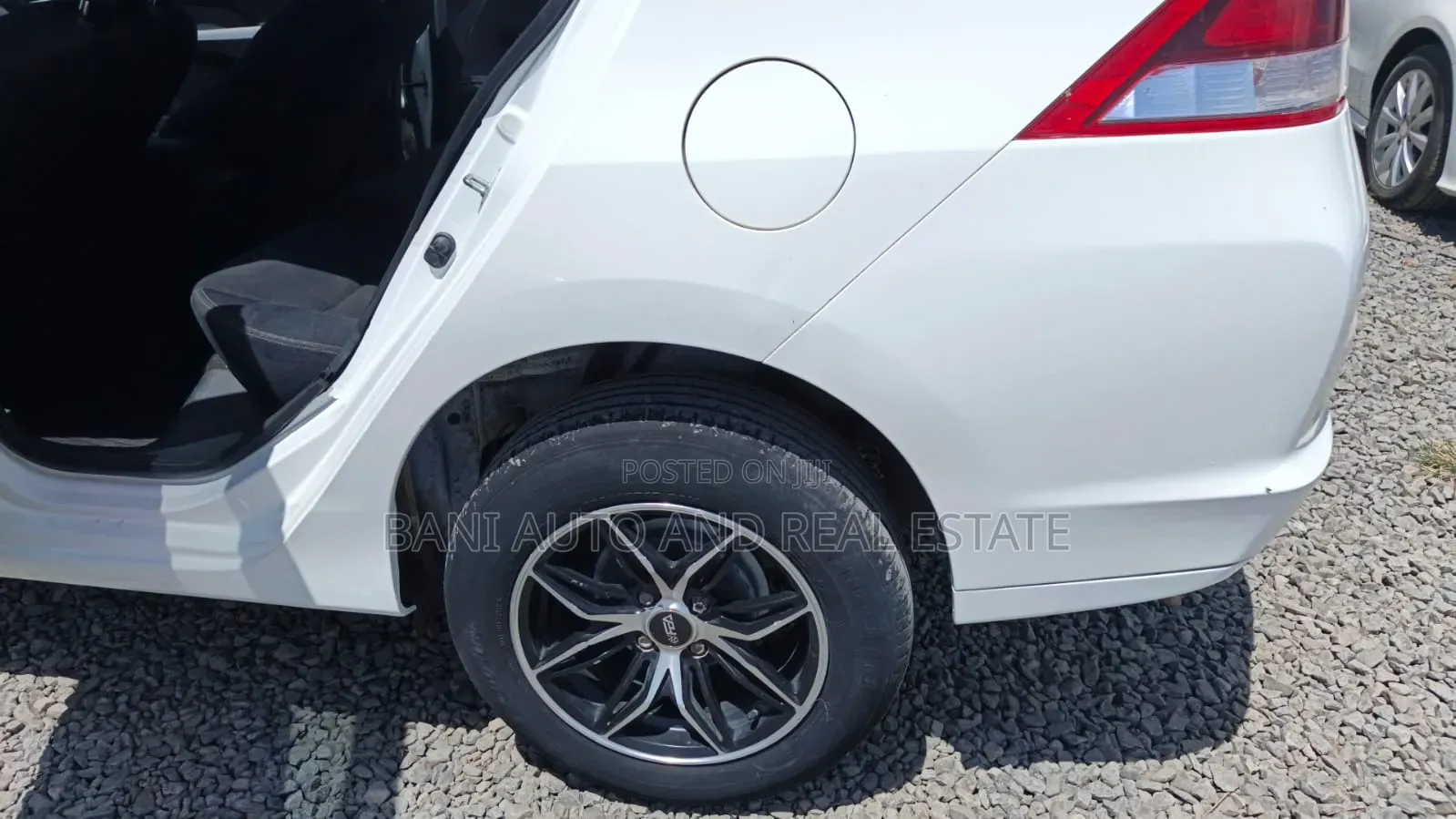 Honda Insight 2013 White