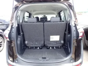 Toyota Sienta 2019 Brown