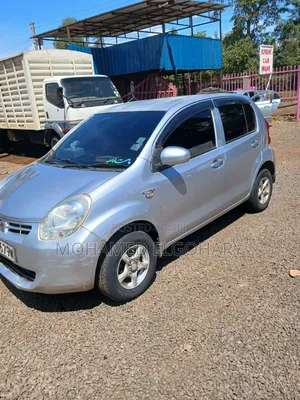 Toyota Passo 1.0 FWD 2012 Gray
