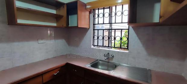 2bdrm Bungalow in Mountain View for rent - thumbnail 3