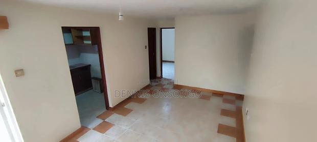 2bdrm Bungalow in Mountain View for rent - thumbnail 4