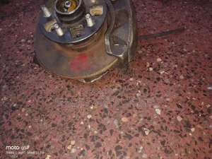 Toyota Hilux Front Hub