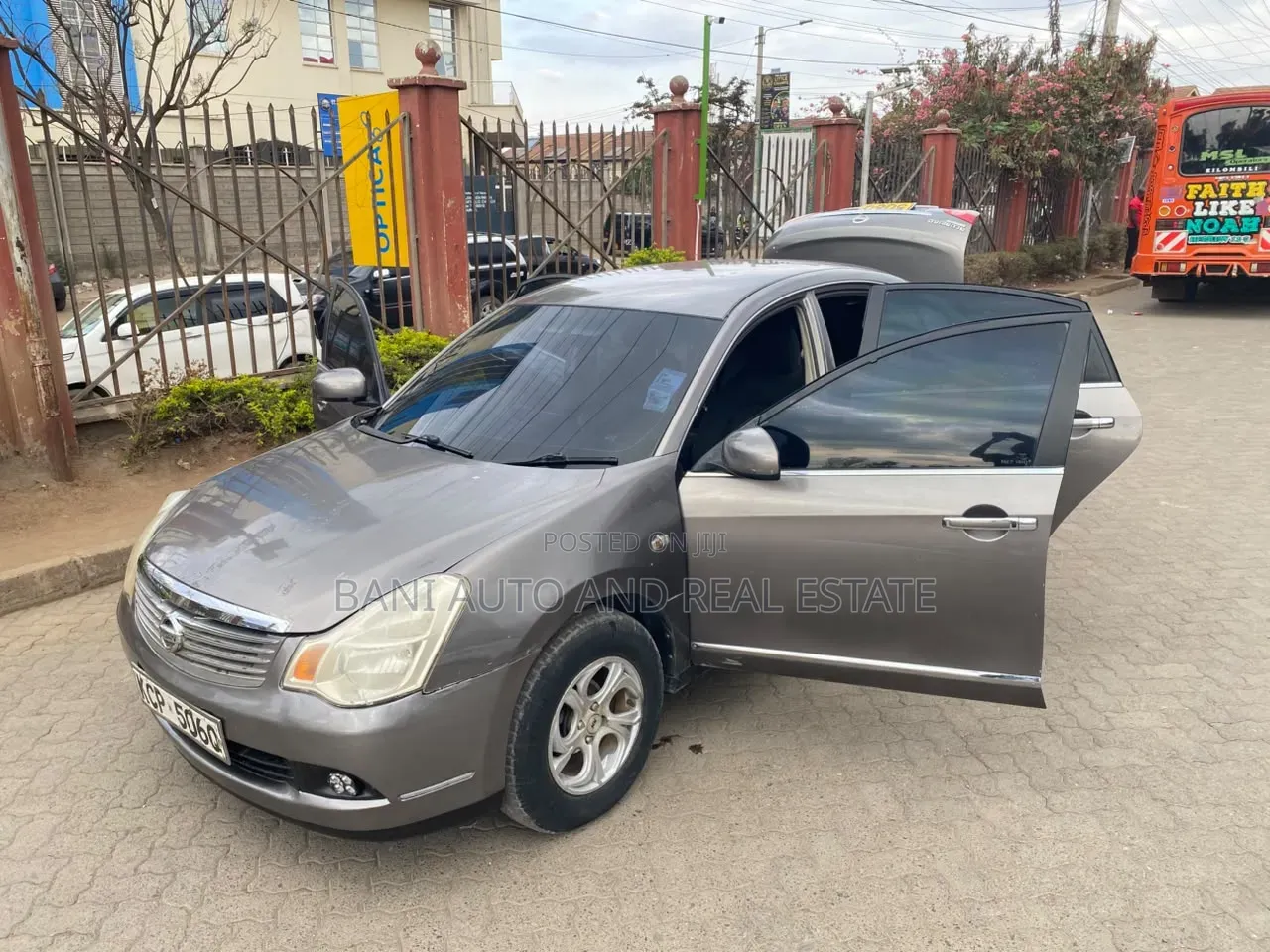Nissan Sylphy 2010 Gray