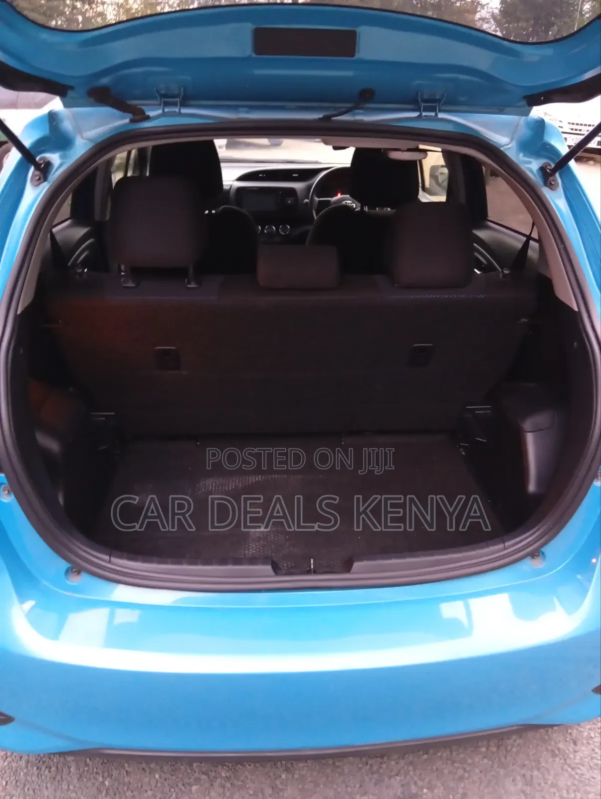 Toyota Vitz 1.0 FWD 5dr 2018 Blue