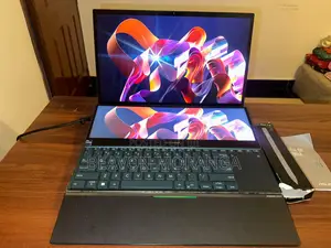 Laptop Asus Zenbook Pro Duo 15 OLED 32GB Intel Core i9 SSD 1T