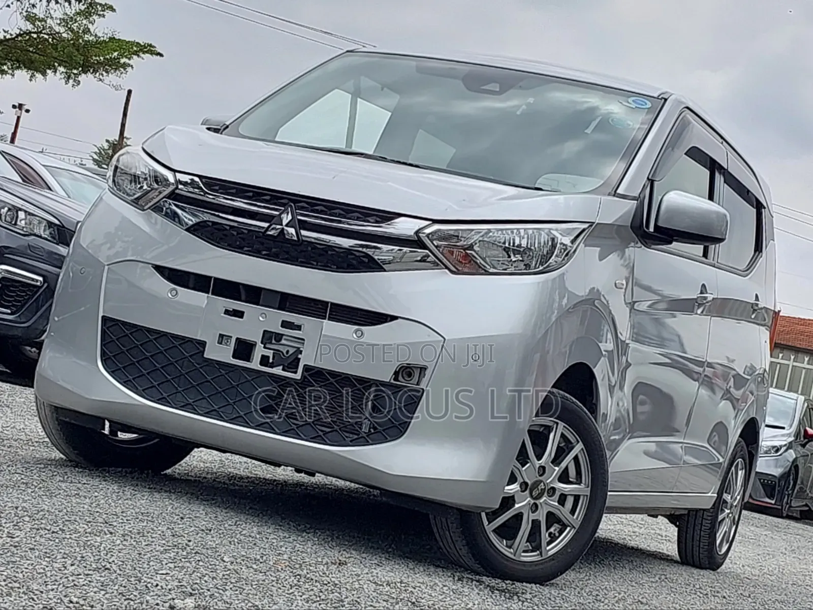 Mitsubishi EK Wagon 660 FWD 2019 Silver