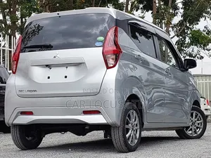 Mitsubishi EK Wagon 660 FWD 2019 Silver