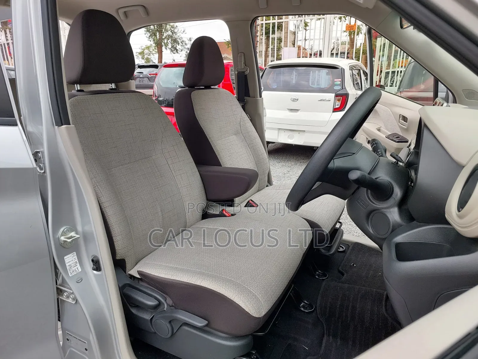 Mitsubishi EK Wagon 660 FWD 2019 Silver