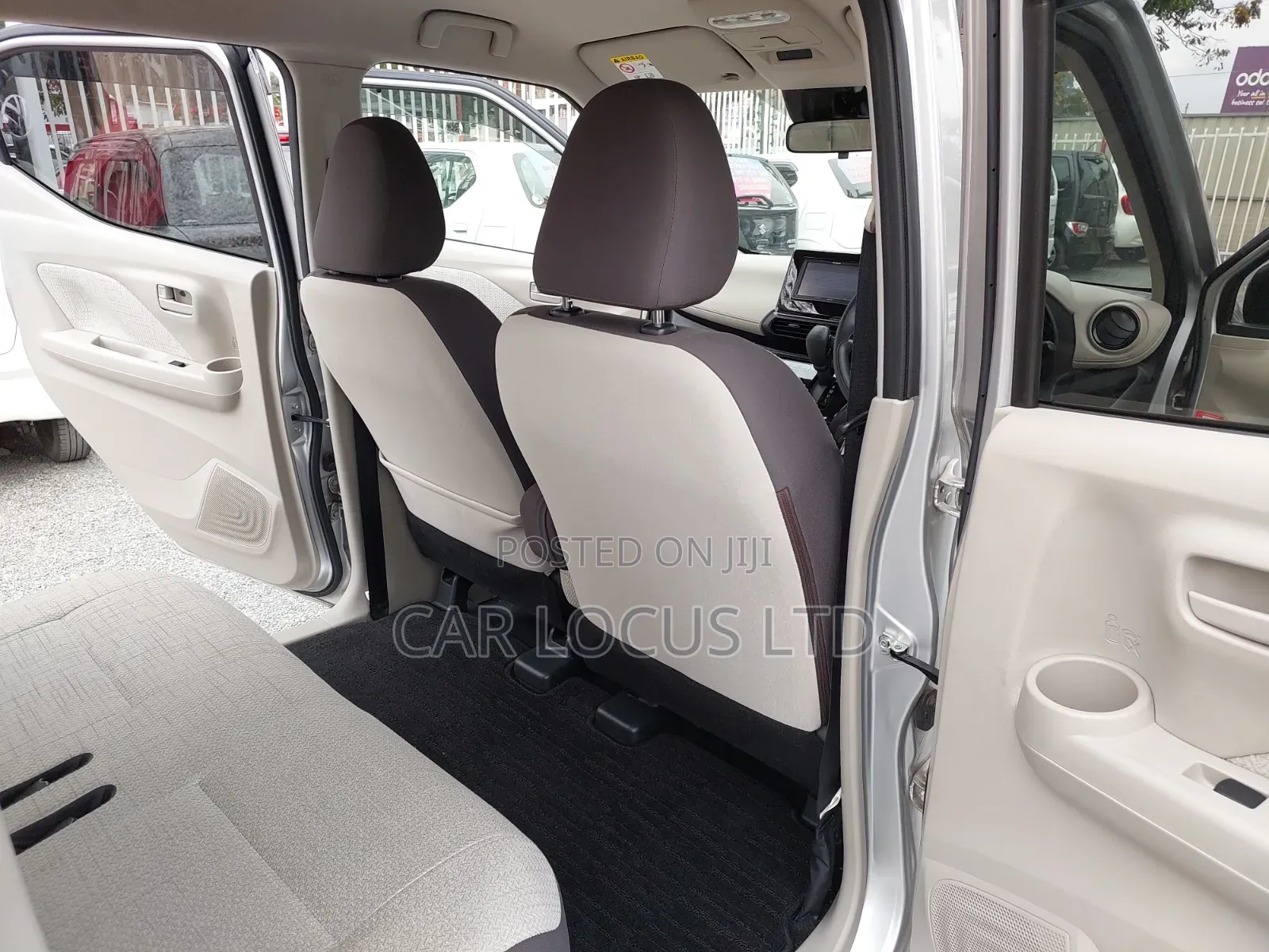 Mitsubishi EK Wagon 660 FWD 2019 Silver