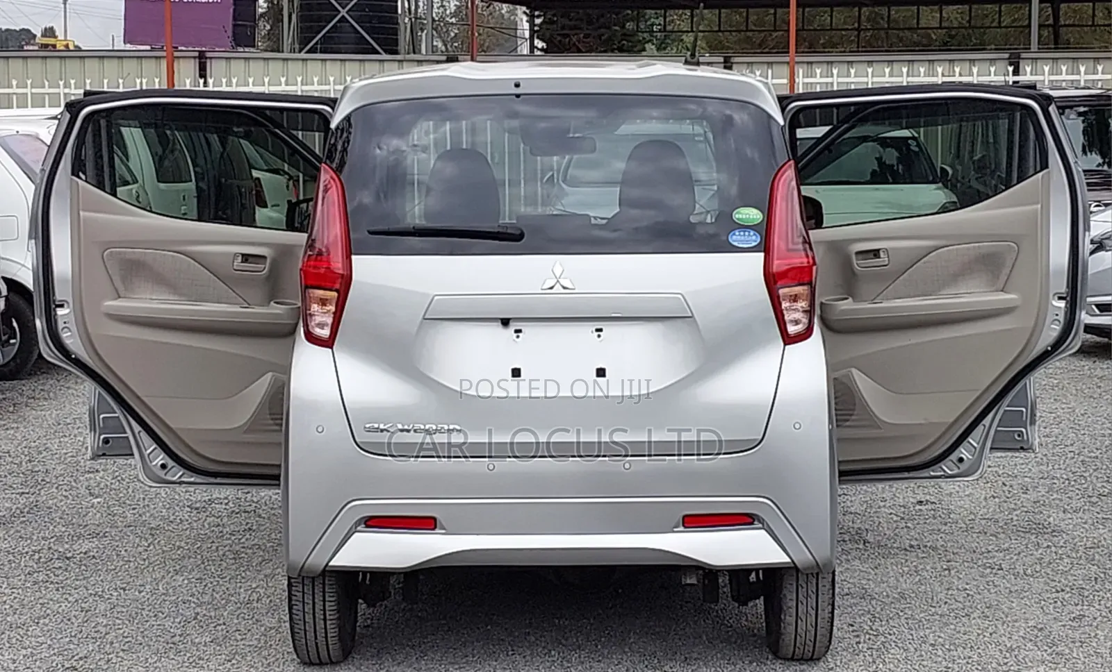 Mitsubishi EK Wagon 660 FWD 2019 Silver