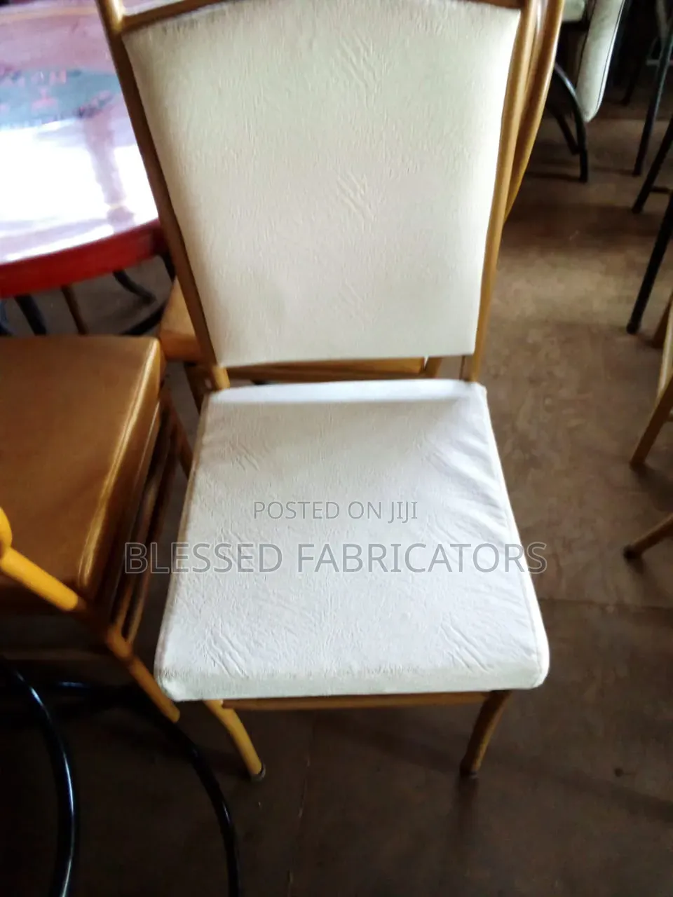 Ball Low Seat