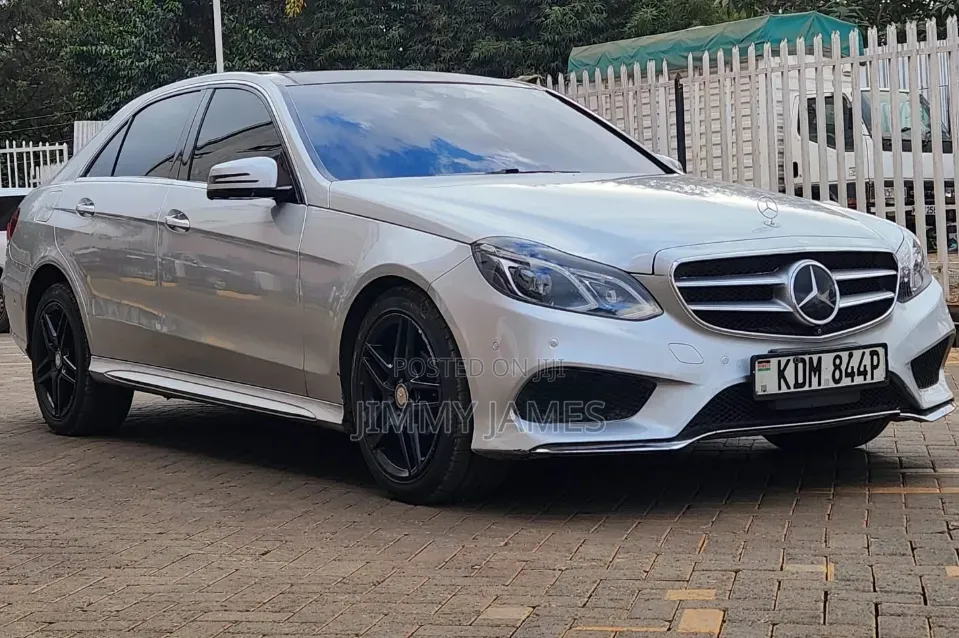 Mercedes-Benz E250 2016 Silver