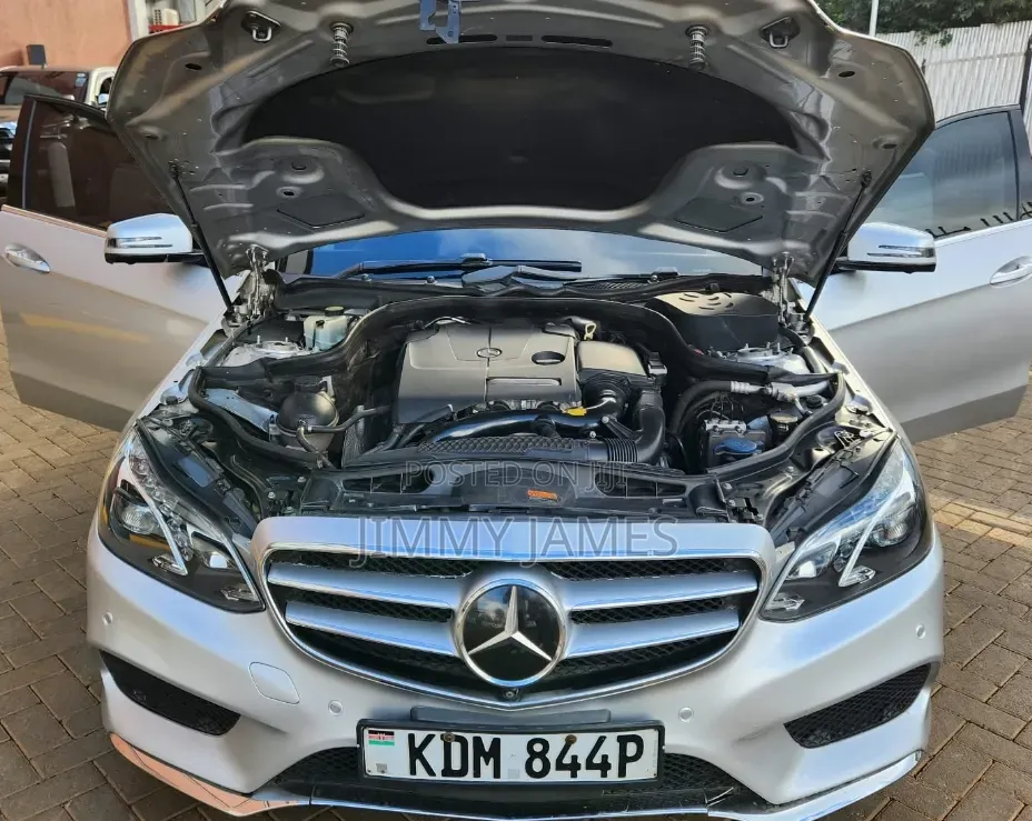 Mercedes-Benz E250 2016 Silver