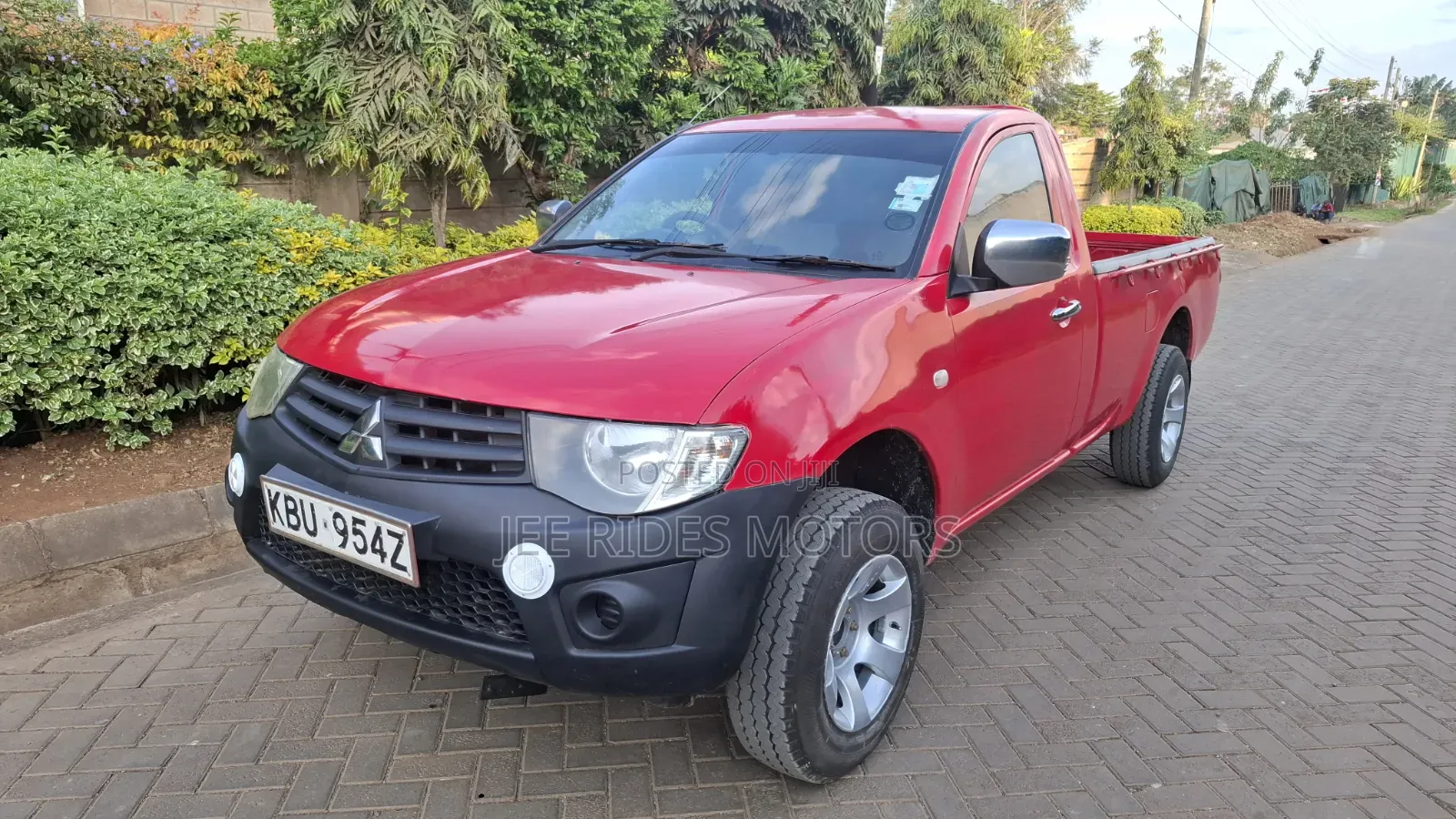 Mitsubishi L200 Single Cab 2.5 TD 2012 Red