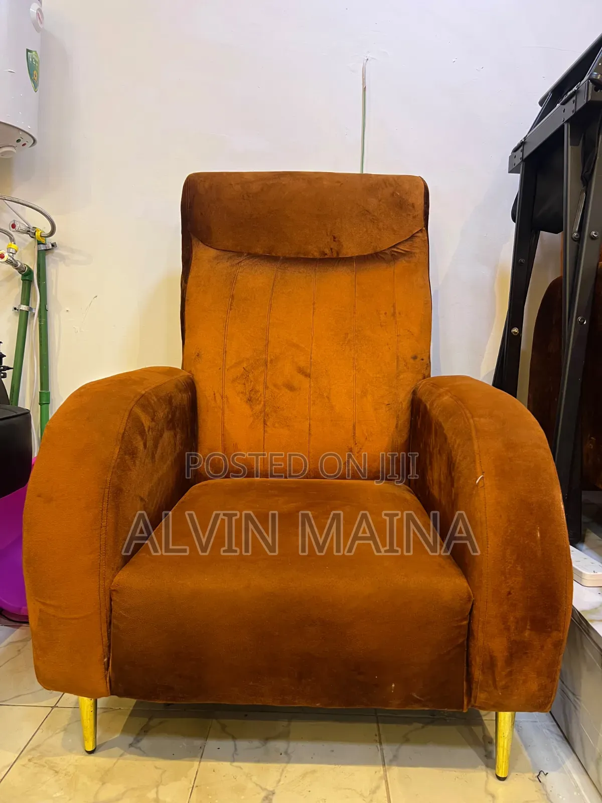 Salon Chair