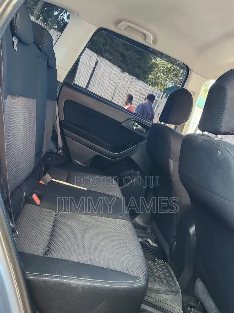 Subaru Forester 2013 Gray