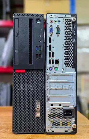 Desktop Computer Lenovo 8GB AMD Ryzen 5 SSD 256GB