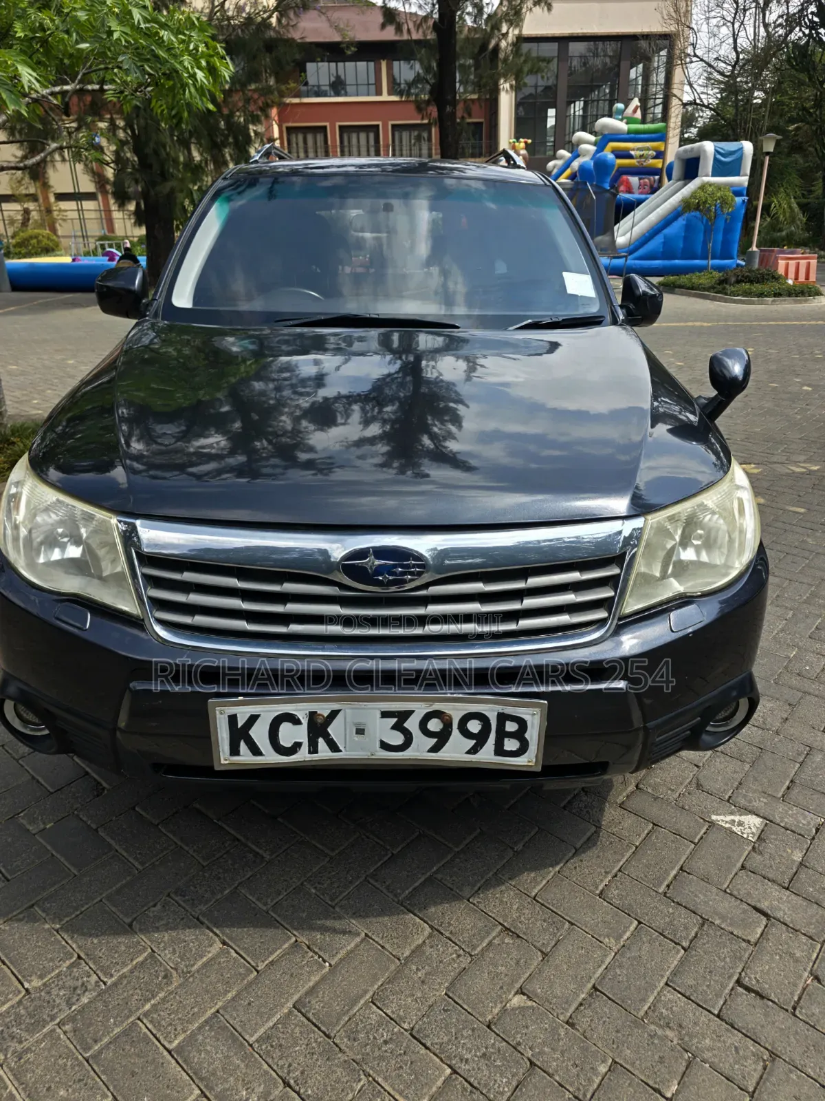 Subaru Forester 2010 Gray