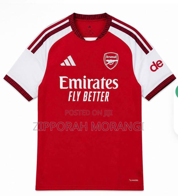 Arsenal Jersey - main view
