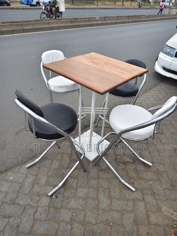 High Table and 4 Chairs Design - thumbnail 2
