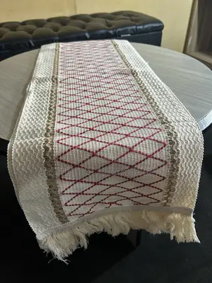 Table Runner (Red Criss-Cross)