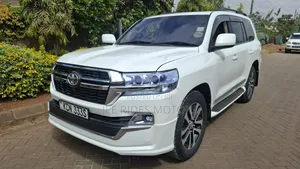 Toyota Land Cruiser 4.6 V8 AX G Selection 2010 White
