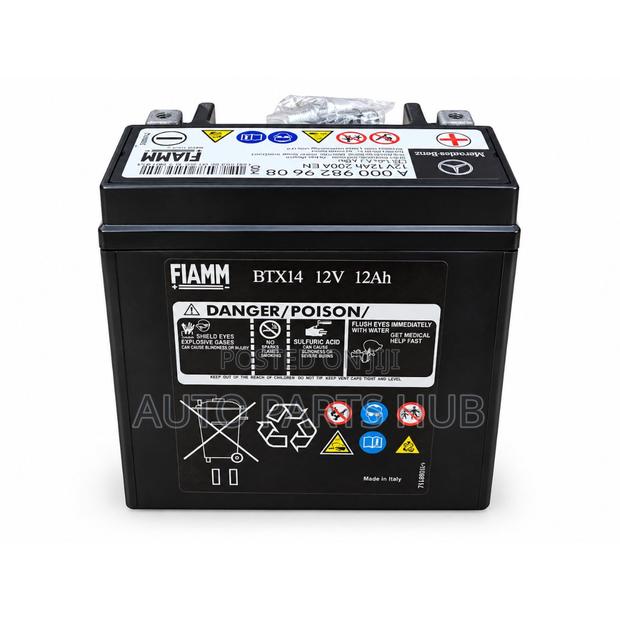 Mercedes-Benz Auxiliary Battery
