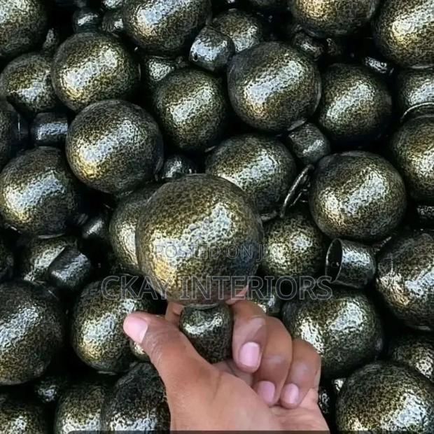 Antic Gold Rough and Bronze Soft Finials - main view