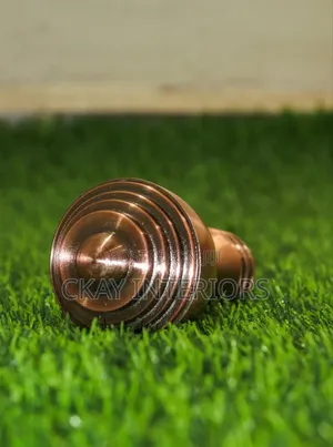 Antic Gold Rough and Bronze Soft Finials