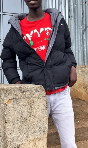 Just a Young Boyy Looking for a CV to Bring Parents Ontop