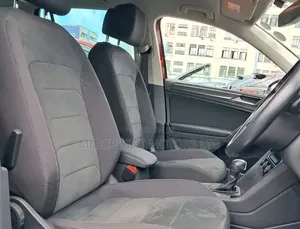 Volkswagen Tiguan 2019 Red