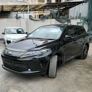 Toyota Harrier 2019 Maroon