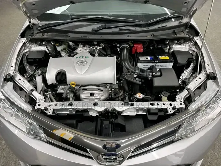 Toyota Axio 2020 Silver