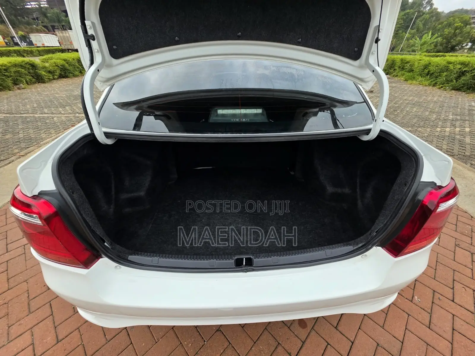 Toyota Axio 1.5 G 2WD 2015 White