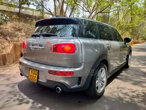 Mini Cooper 2017 Silver