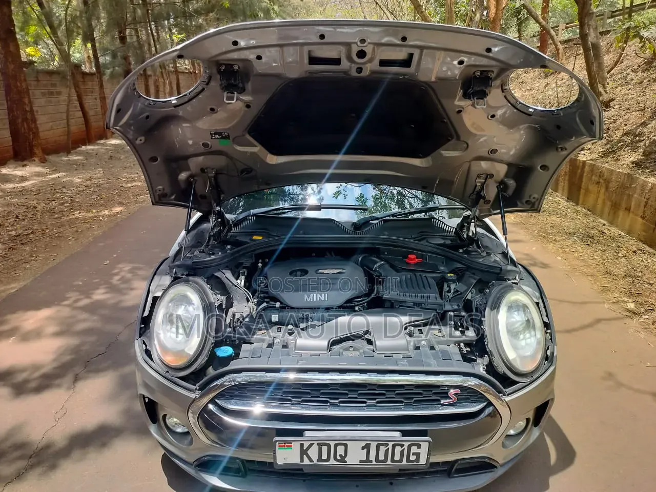 Mini Cooper 2017 Silver