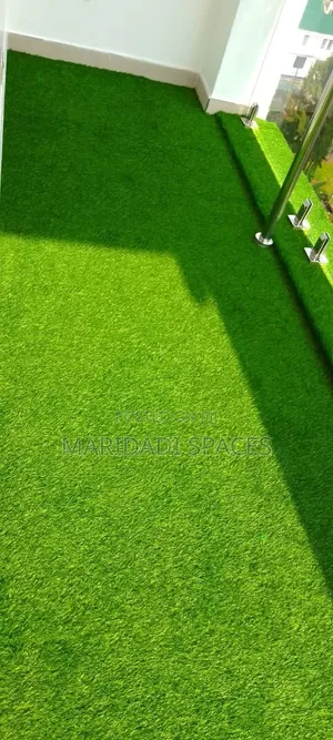 25mm Installed Artificial Grass on Balcony