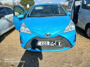 Toyota Vitz 2018 Blue