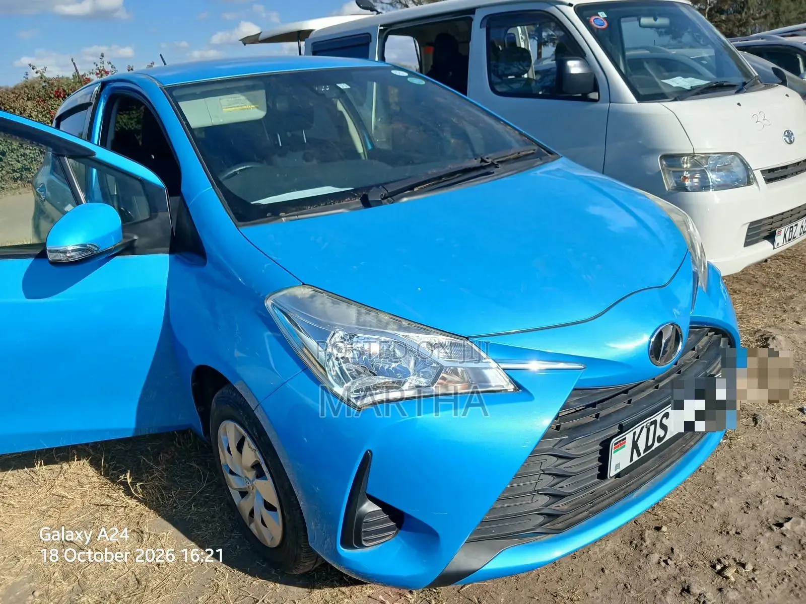 Toyota Vitz 2018 Blue