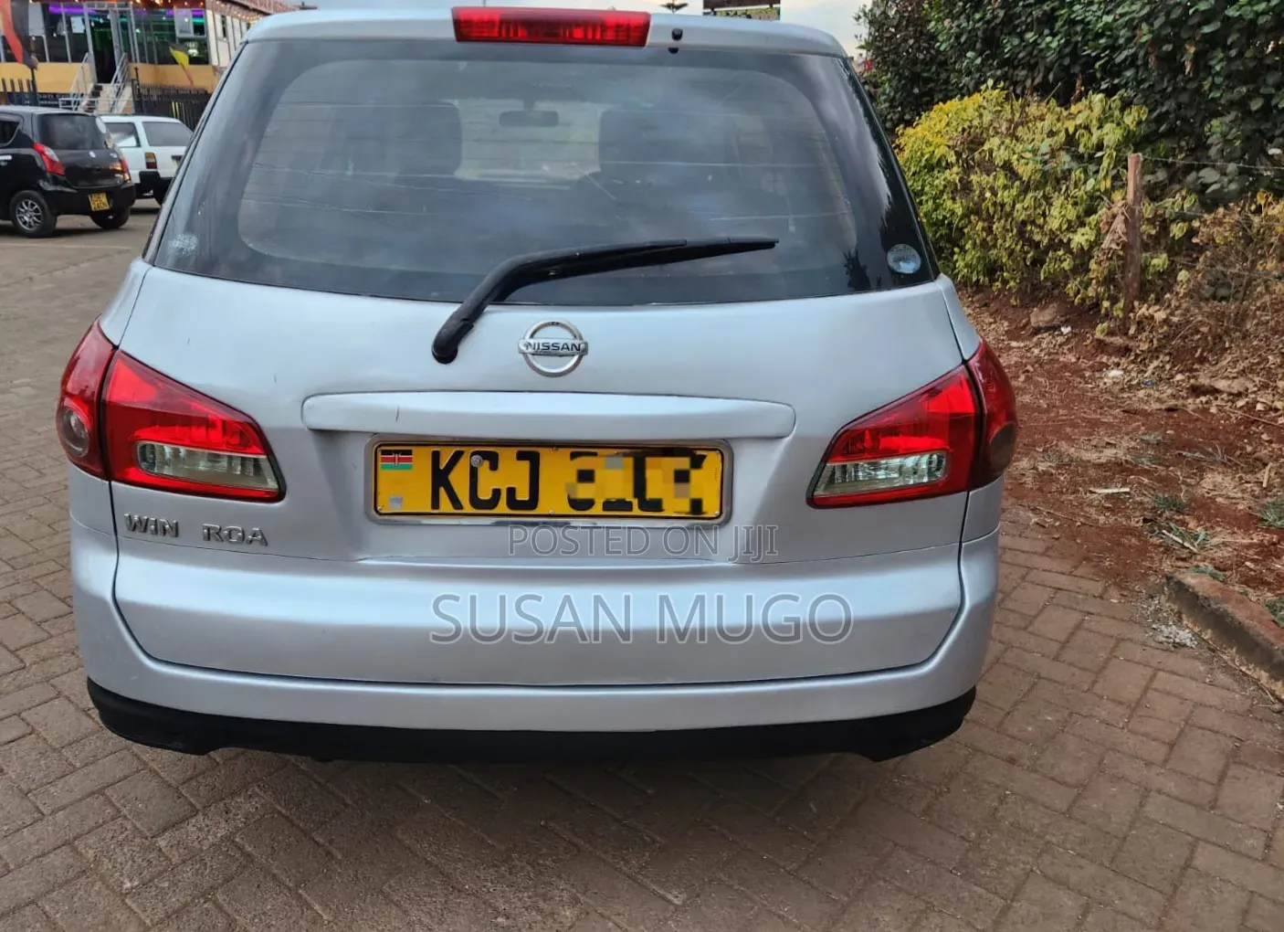 Nissan Wingroad 2009 Silver