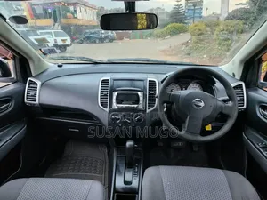 Nissan Wingroad 2009 Silver