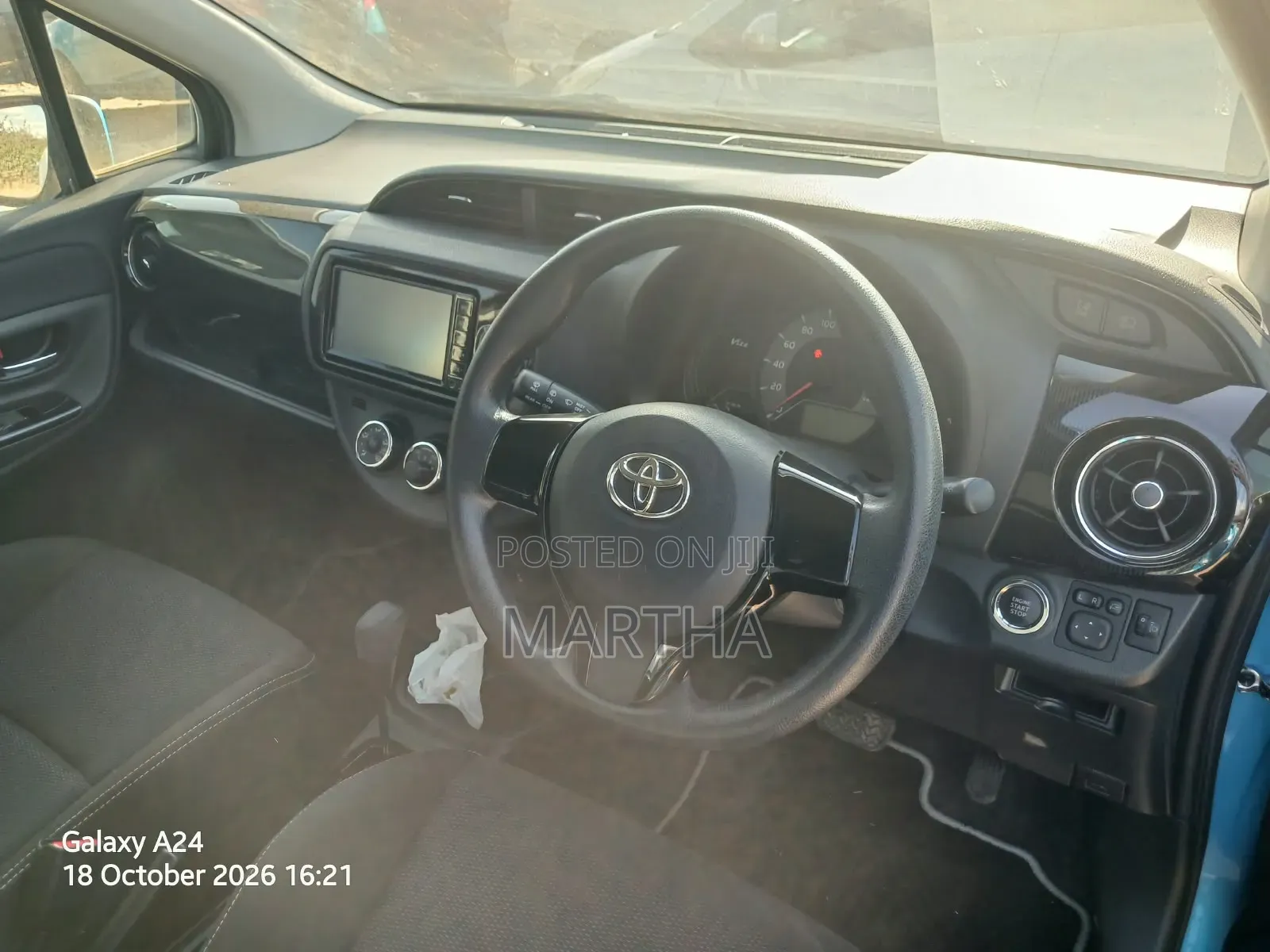 Toyota Vitz 2018 Blue