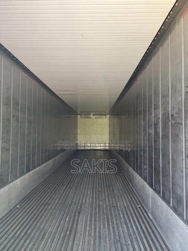 Fully Functional 40ft High Cube Refrigerated Reefer Containers! - main view