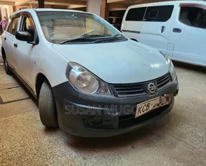 Nissan Advan 2008 Silver