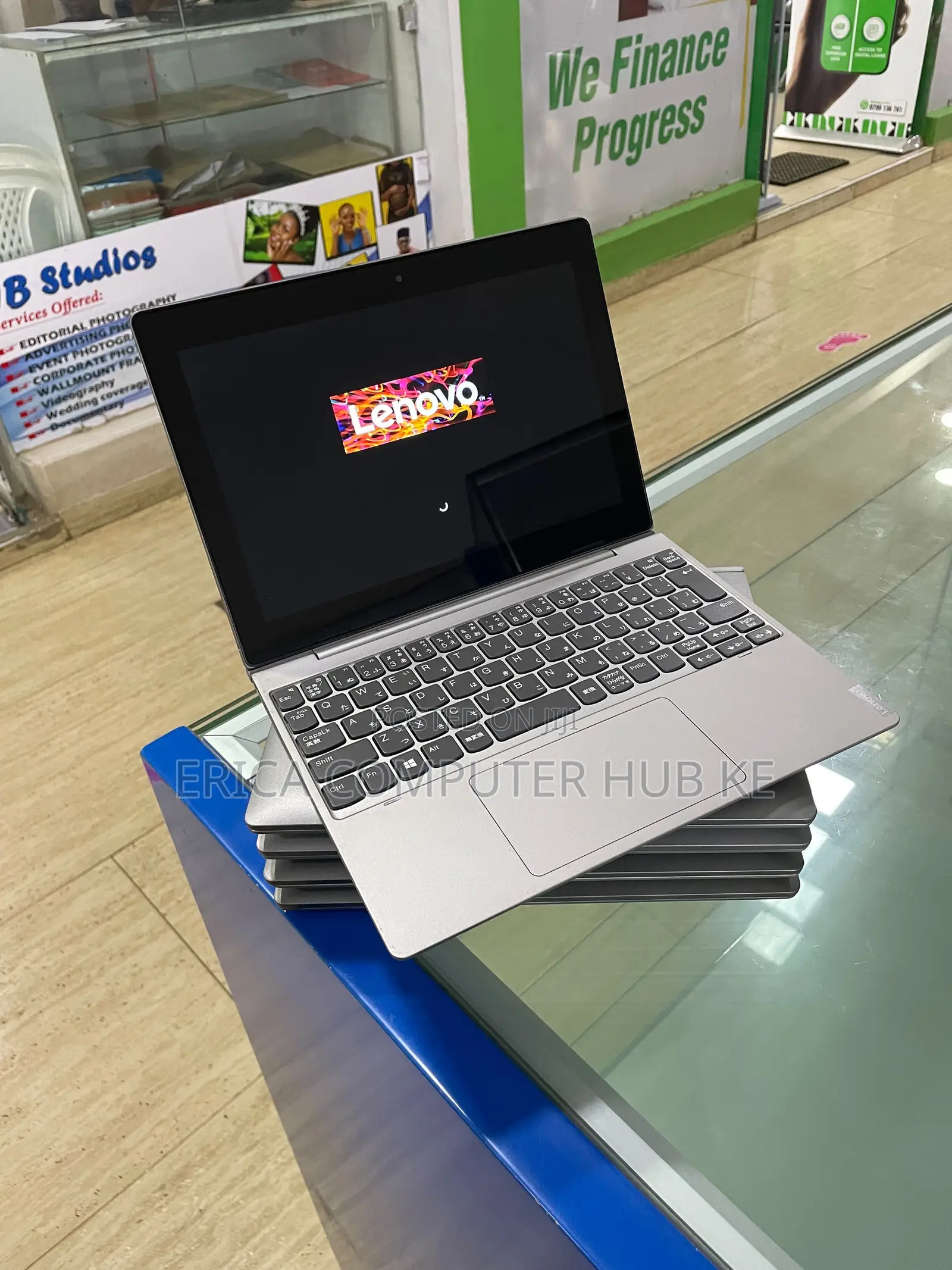 Laptop Dell 4GB Intel SSD 128GB