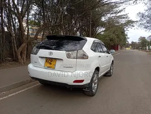 Toyota Harrier 2.4 2010 White