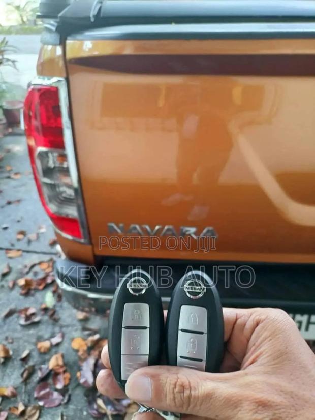Nissan Navara Push Start Keys - main view